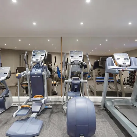 Best Western Plus The Connaught Hotel&Spa-3